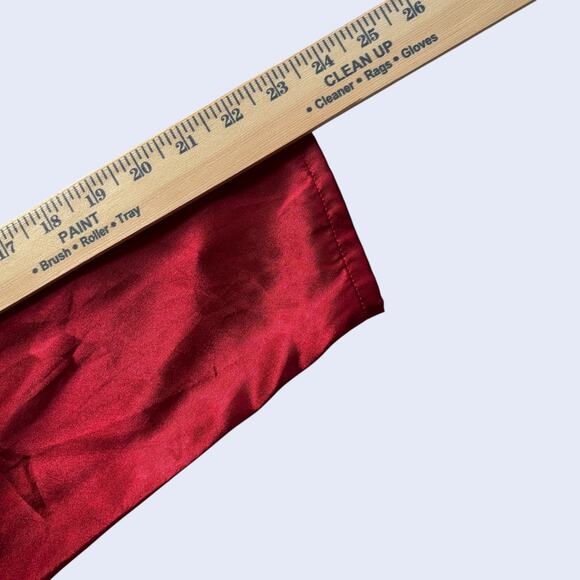 Covington Petite red satin embroidered button-front blouse M Petite - Picture 5 of 6